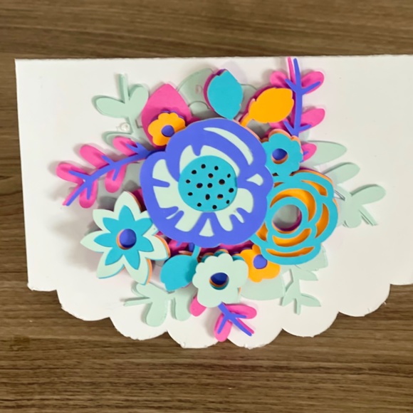 3D Floral Greeting Card - Picture 2 of 2